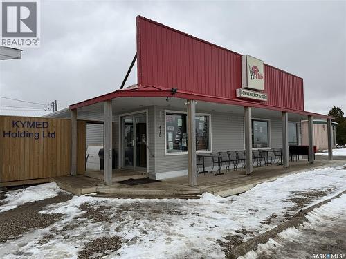 406 - 410 Railway Avenue, Eston, SK 