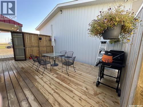 406 - 410 Railway Avenue, Eston, SK 