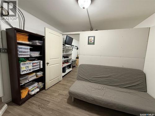 406 - 410 Railway Avenue, Eston, SK 