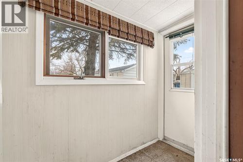 528 Athabasca Street E, Moose Jaw, SK - Indoor Photo Showing Other Room