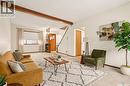 528 Athabasca Street E, Moose Jaw, SK  - Indoor Photo Showing Living Room 