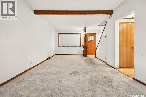 528 Athabasca Street E, Moose Jaw, SK - Indoor Photo Showing Other Room