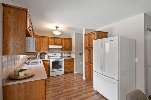 9 Cedar Bay, Stonewall, MB 