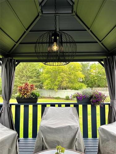 9 Cedar Bay, Stonewall, MB 