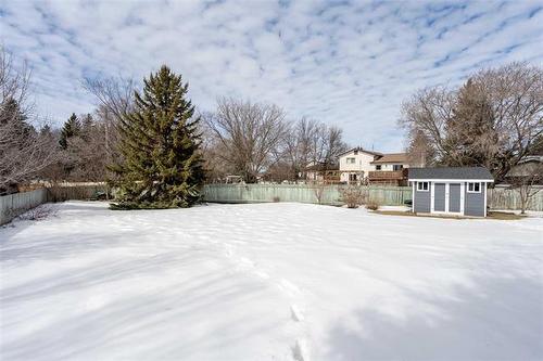 9 Cedar Bay, Stonewall, MB 