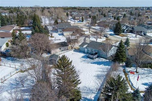 9 Cedar Bay, Stonewall, MB 