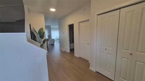 226 Granite Grove Rd, Winnipeg, MB 
