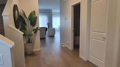 226 Granite Grove Rd, Winnipeg, MB 