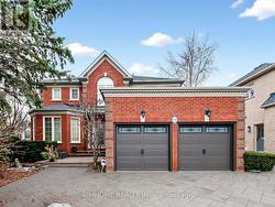 92 BRAESIDE SQUARE Markham, ON L3R 0A5