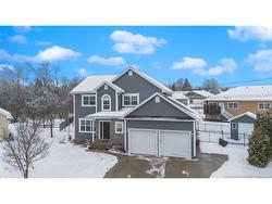 77 Jackstraw CRT Fredericton, NB E3B 0L3