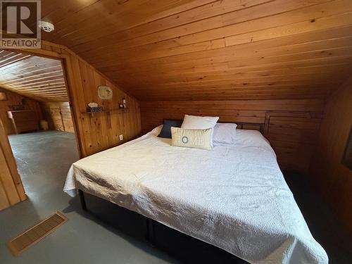 94-98 Main Street, Cow Head, NL - Indoor Photo Showing Bedroom