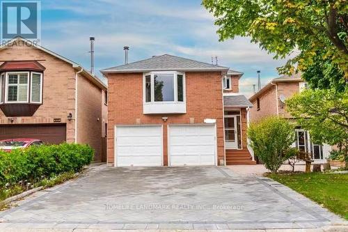 5235 ASTWELL AVENUE  Mississauga, ON L5R 3H8