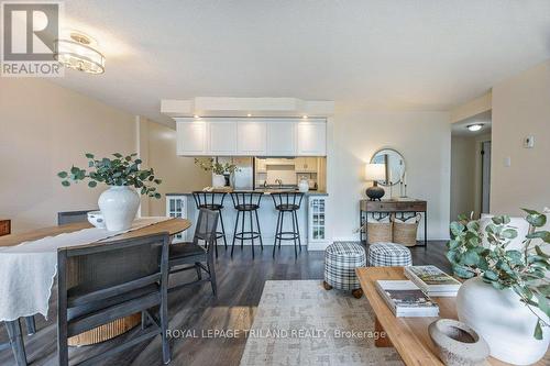 1105 - 155 Kent Street, London East (East F), ON - Indoor Photo Showing Other Room