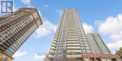 2305 - 430 SQUARE ONE DRIVE  Mississauga, ON L5B 0L6