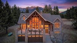 7540 Springs Terrace  Radium Hot Springs, BC V0A 1M0