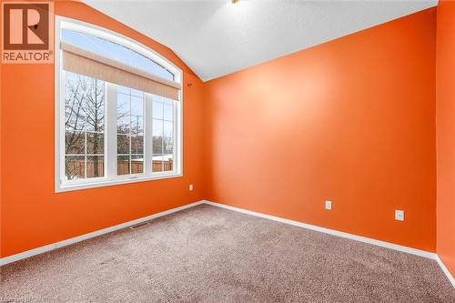 10 Davidson Boulevard Unit# 1, Dundas, ON - Indoor Photo Showing Other Room