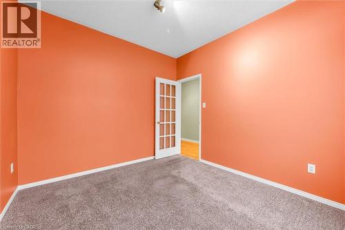 10 Davidson Boulevard Unit# 1, Dundas, ON - Indoor Photo Showing Other Room