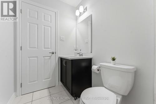 419 Pilot Private, Ottawa, ON - Indoor Photo Showing Bathroom