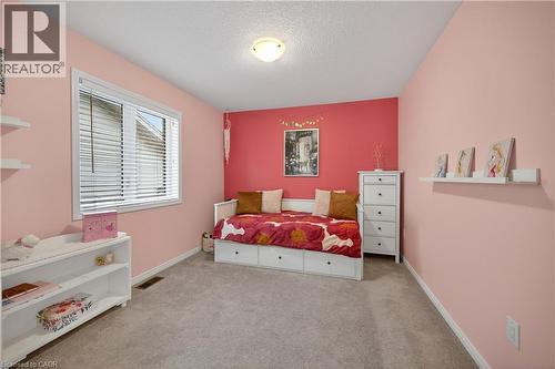 30 Patterson Drive, Caledonia, ON - Indoor Photo Showing Bedroom