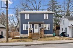 16 BERGEY Street  Cambridge, ON N3C 1P6