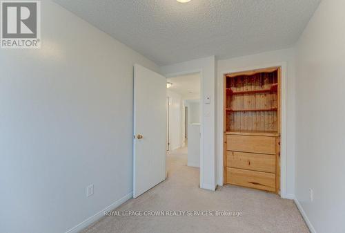 828 Elgin Street N, Cambridge, ON - Indoor Photo Showing Other Room