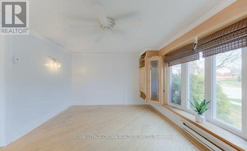 828 Elgin Street N, Cambridge, ON - Indoor Photo Showing Other Room