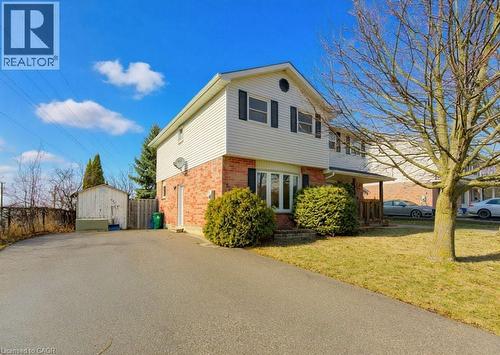 828 ELGIN Street N  Cambridge, ON N1R 8C2