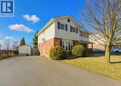 828 ELGIN Street N  Cambridge, ON N1R 8C2