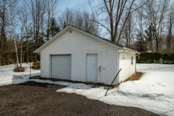 Garage - 