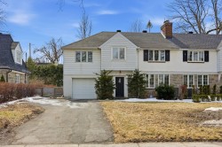 974 Ch. MacNaughton  Mont-Royal, QC H3R 1Y4