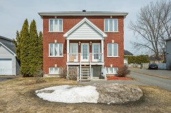 1405 Av. de Gentilly  Chambly, QC J3L 5J3