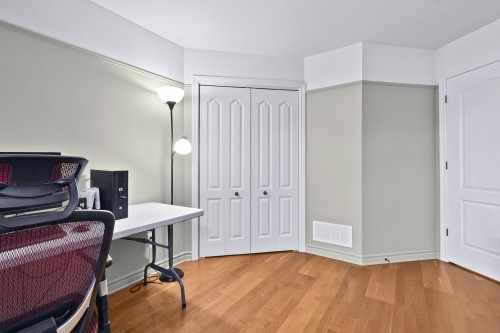 Chambre à coucher - 102-50 37E Avenue E., Blainville, QC - Indoor Photo Showing Office