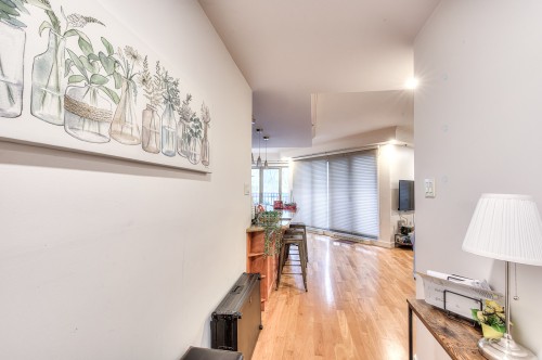 104-1700 Boul. René-Lévesque O.  Montréal (Ville-Marie), QC H3H 2V1