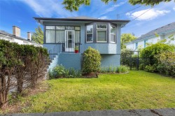 2065 Goldsmith St  Oak Bay, BC V8R 1T5