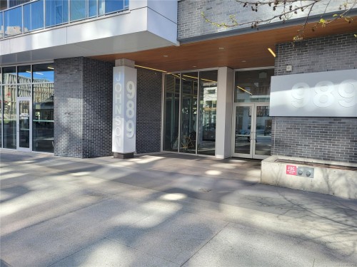 801-989 Johnson St  Victoria, BC V8V 0E3