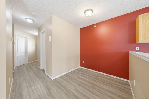 306-330 Brae Rd, Duncan, BC - Indoor Photo Showing Other Room