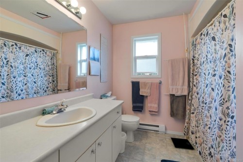 2961 Phillips Rd, Duncan, BC 