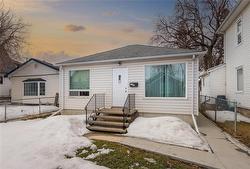 172 Harbison AVE Winnipeg, MB R2L 0A4