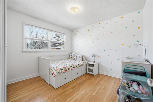 768 Waterloo St, Winnipeg, MB 