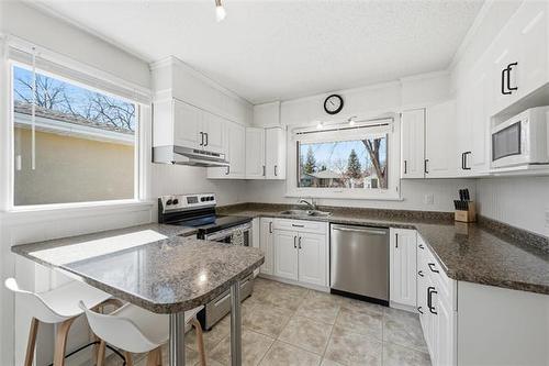 768 Waterloo St, Winnipeg, MB 