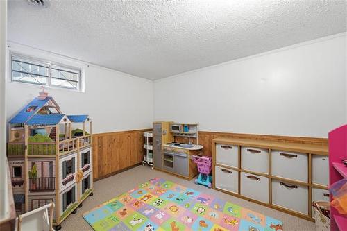 768 Waterloo St, Winnipeg, MB 