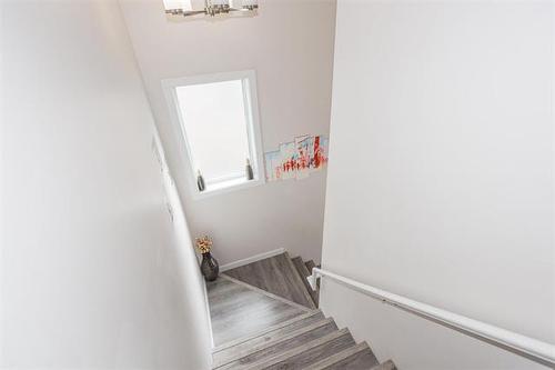 44 Larry Vickar Dr, Winnipeg, MB 