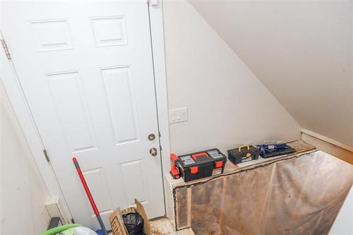 44 Larry Vickar Dr, Winnipeg, MB 