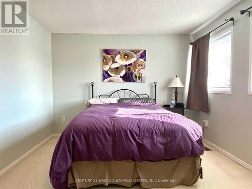 22 Rush Road, Aurora, ON - Indoor Photo Showing Bedroom
