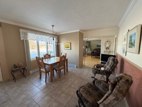 Salle à manger - 164 Rue St-Pie-X, Paspébiac, QC - Indoor Photo Showing Dining Room