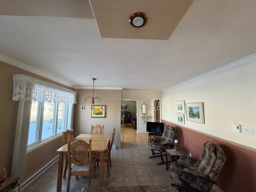 Salle à manger - 164 Rue St-Pie-X, Paspébiac, QC - Indoor Photo Showing Dining Room