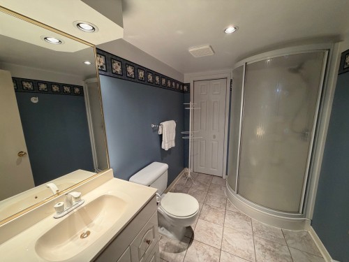 Salle de bains - 164 Rue St-Pie-X, Paspébiac, QC - Indoor Photo Showing Bathroom