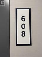 608 - 758 DOVERCOURT ROAD  Toronto, ON M6H 2X2