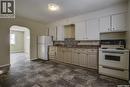 327 Q Avenue S, Saskatoon, SK  - Indoor Photo Showing Kitchen 