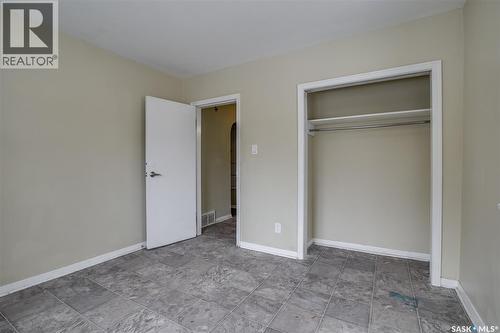 327 Q Avenue S, Saskatoon, SK - Indoor Photo Showing Other Room
